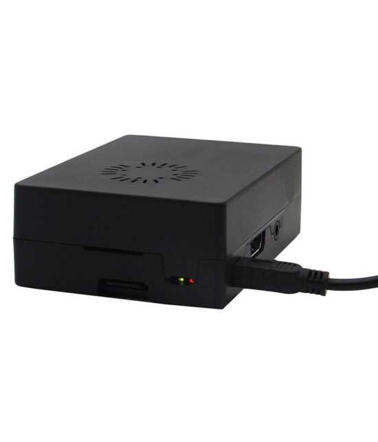 Vỏ nhựa kín kèm quạt tản nhiệt